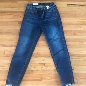 High waisted skinny jeans